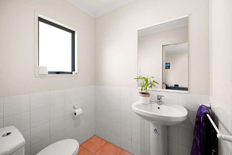 4/11a Ruakiwi Road 500063_7