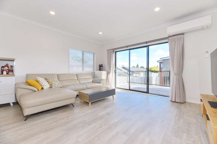 49B Titirangi Road_2