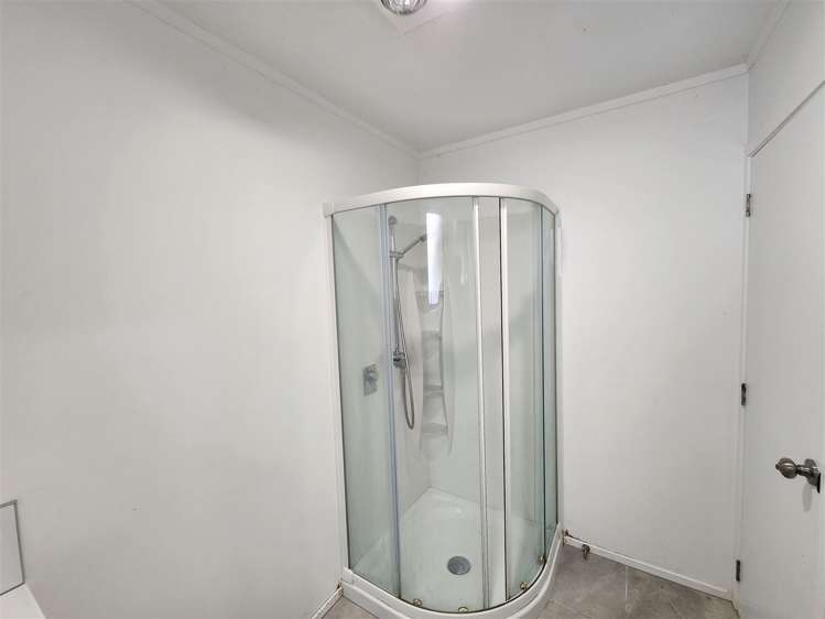 A/24 Savage Crescent Aramoho_4