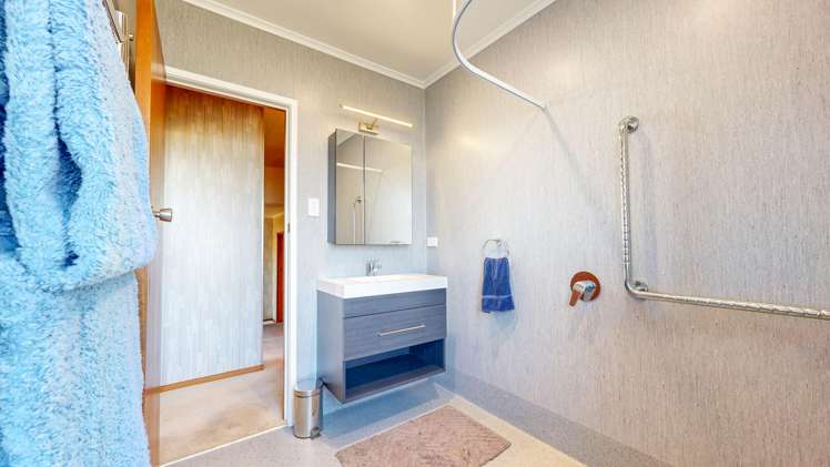 200 Hauraki Terrace Thames_11