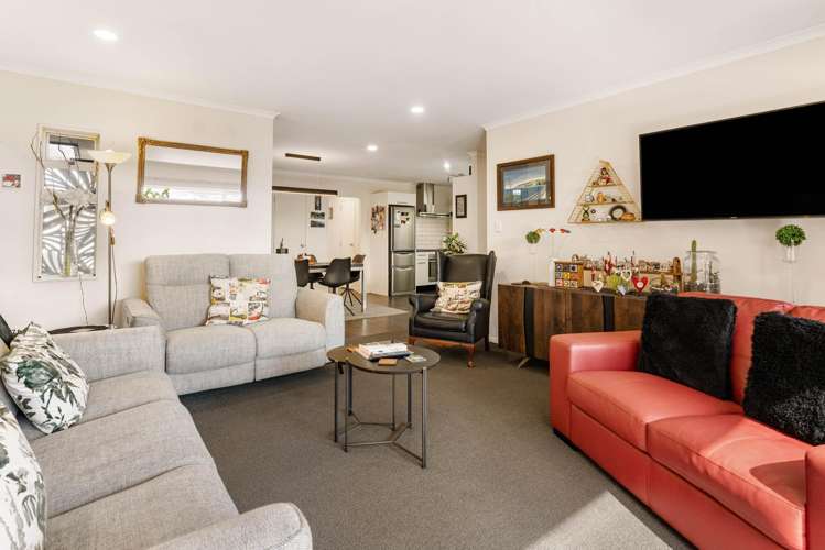 20a Tweed Street Mount Maunganui_11