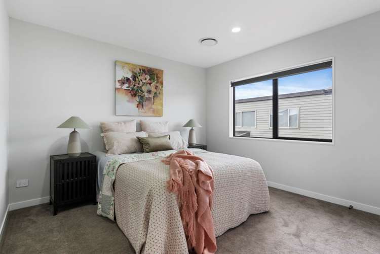 12 Hangar Lane Whenuapai_18