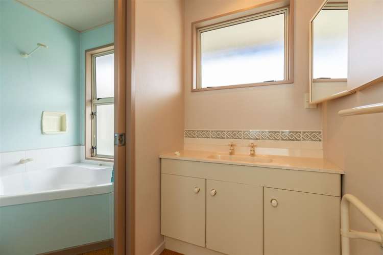 23 Balmoral Drive Kelvin Heights_13