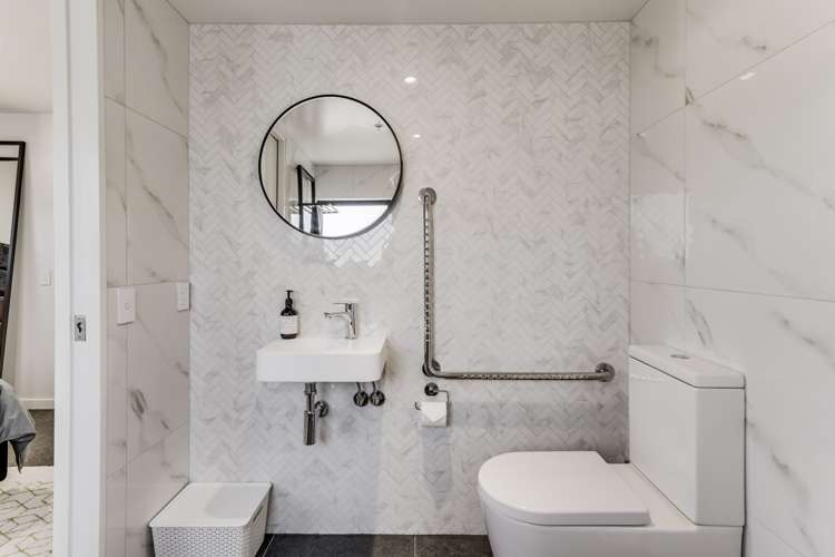 206/12 Latimer Square Christchurch Central_11