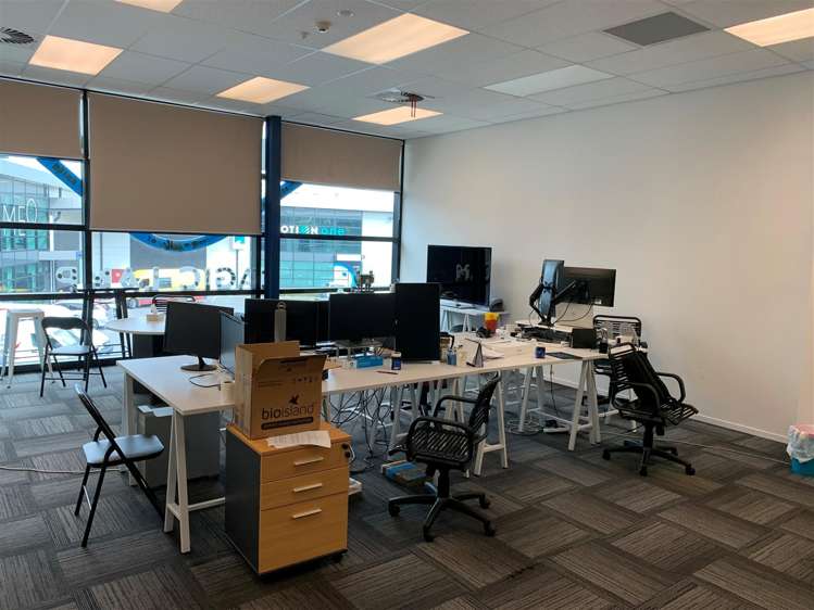 63S Hugo Johnston Drive Penrose_5