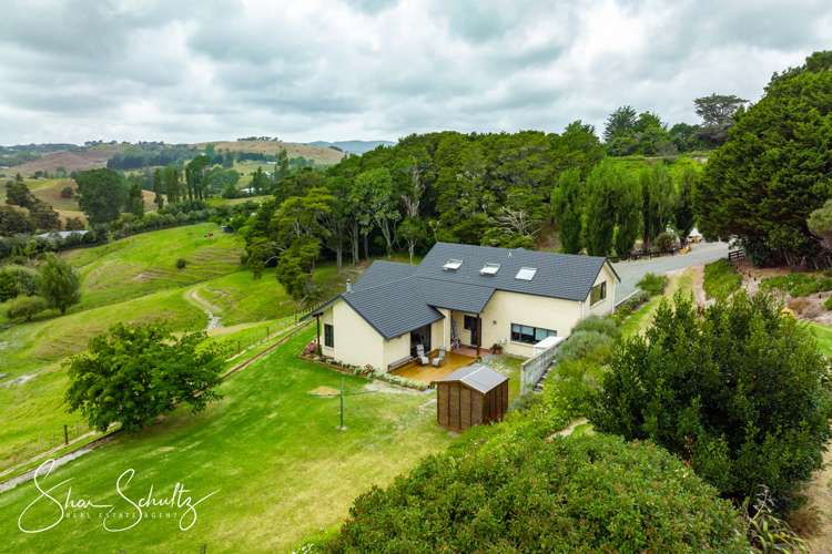 87 Hurndall Street East Maungaturoto_33