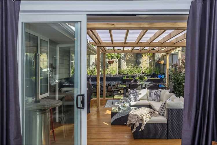 5 Resolution Drive Gulf Harbour_24