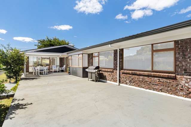 Experience Effortless Family Living in a Taste...