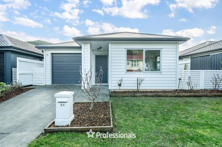 84 Farmer Crescent_0