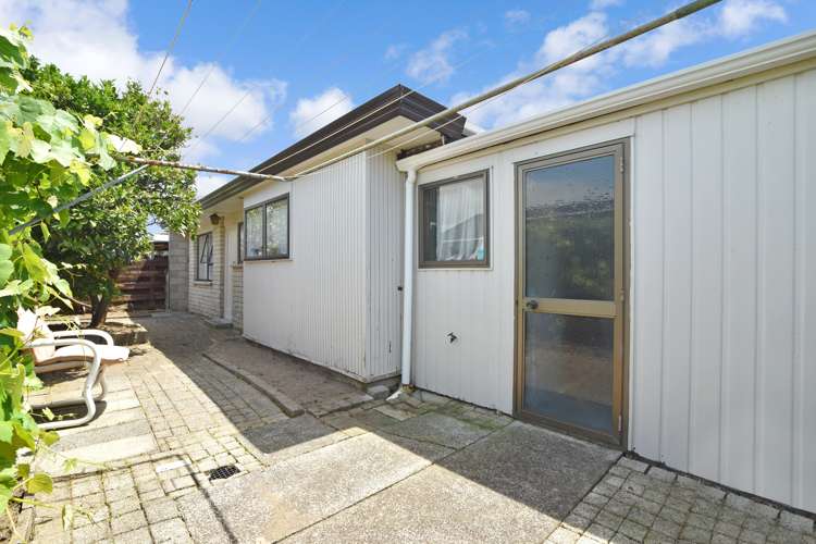2/9 Leander Street Mount Maunganui_11