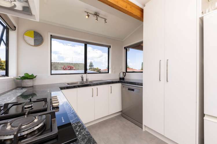 1/38 Wattle Street New Lynn_6