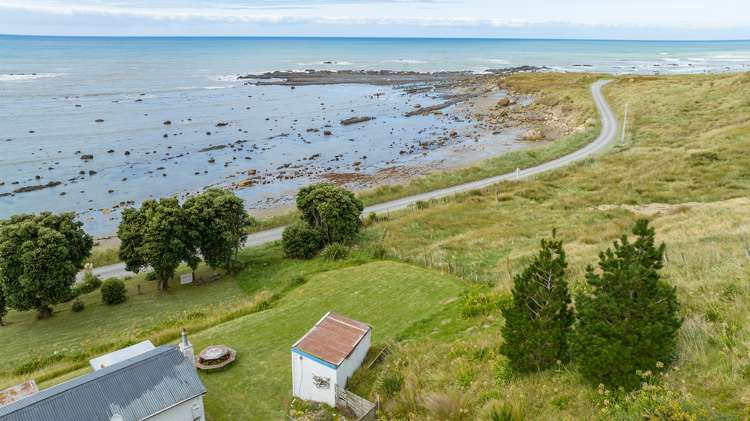 1061 Mataikona Road Mataikona_2