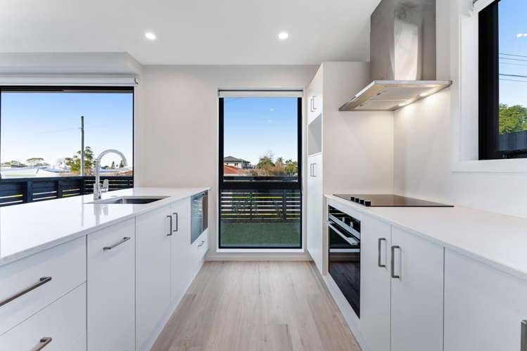 1/34 Briarley Street Tauranga South_5