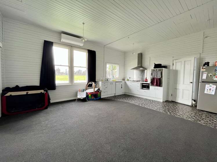 1448 Kimbolton Road 10643_3