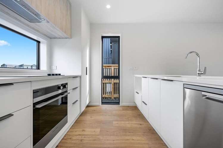 68 Jacks Landing Drive 500063_2