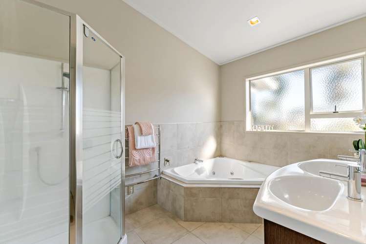 154 Sandspit Road Cockle Bay_24