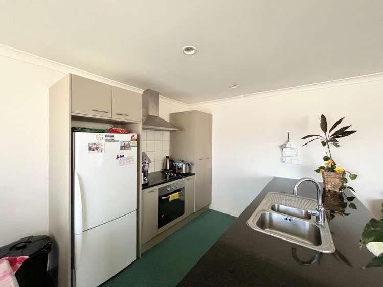 2/49B Luke Street Otahuhu_5