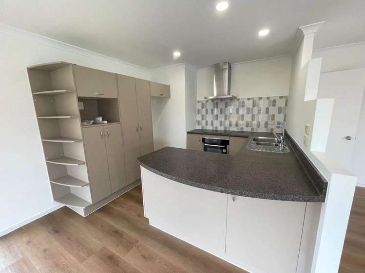 20 Ballydonegan Rise East Tamaki_5