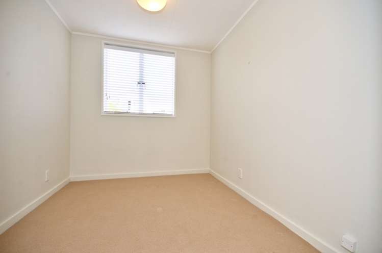 2/135 Jervois Road Herne Bay_9