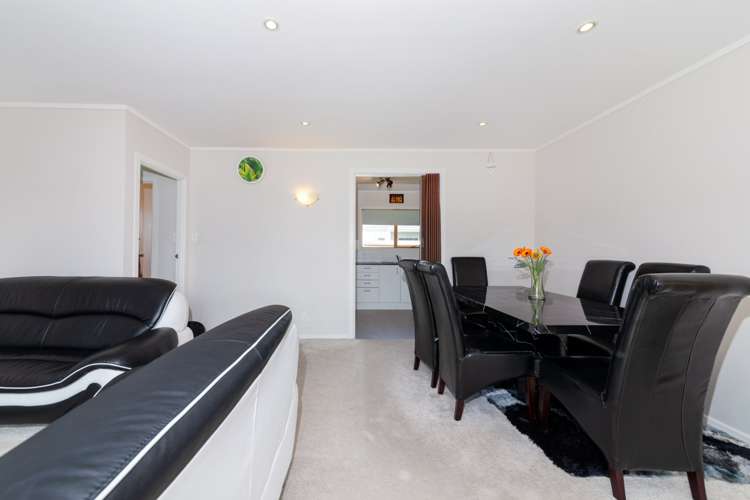 1/9a Tawa Road Te Atatu Peninsula_13