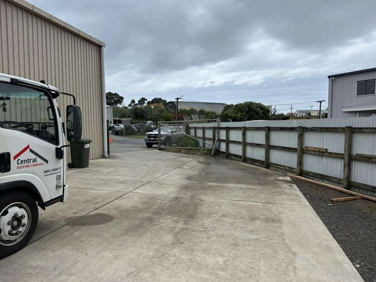 27 Katere Road Waiwhakaiho_10