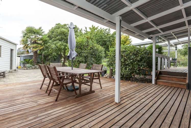 74 Neavesville Road Puriri_2