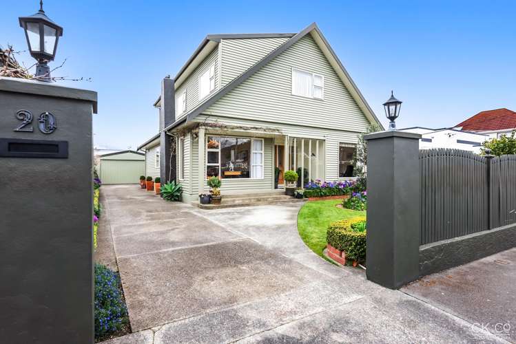 20 Anderson Grove Hutt Central_26