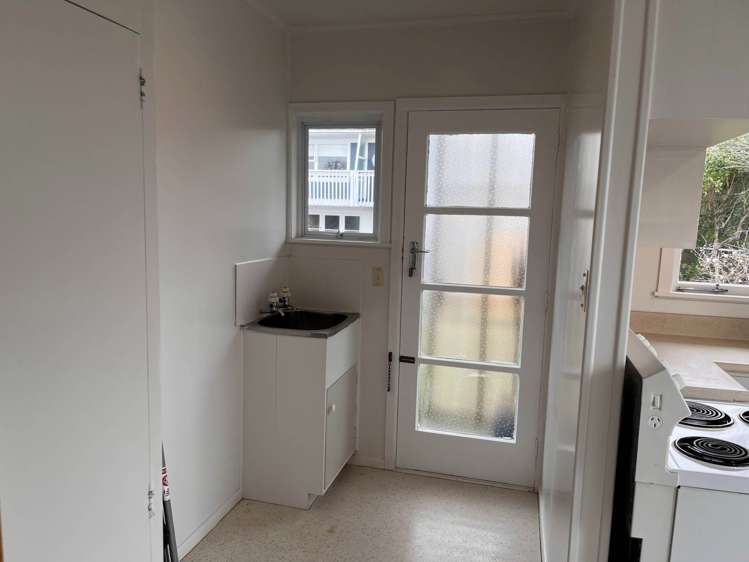 2/96 Te Atatu Road Te Atatu South_7