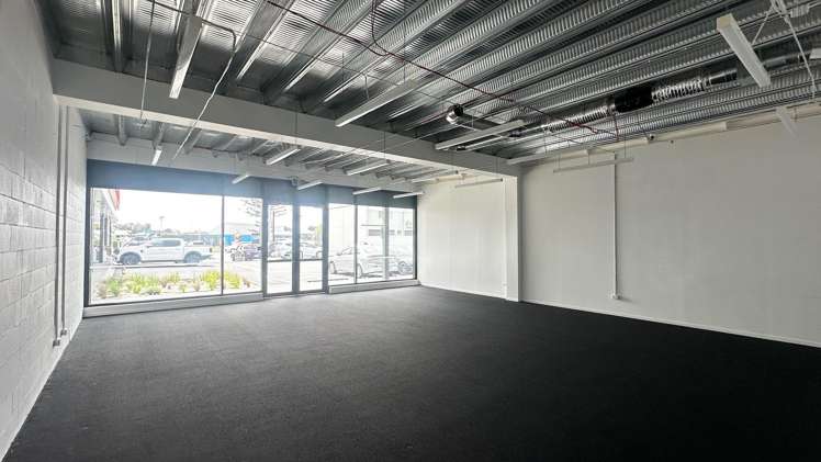 Tenancy 5/80 Parton Road Beach Papamoa Beach_4