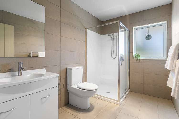 13 Fern Court Orewa_12