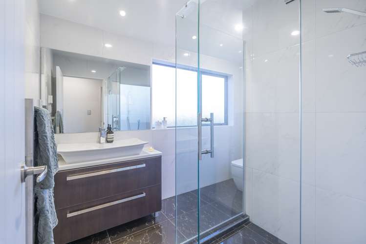 15a Saint Michaels Avenue Point Chevalier_16