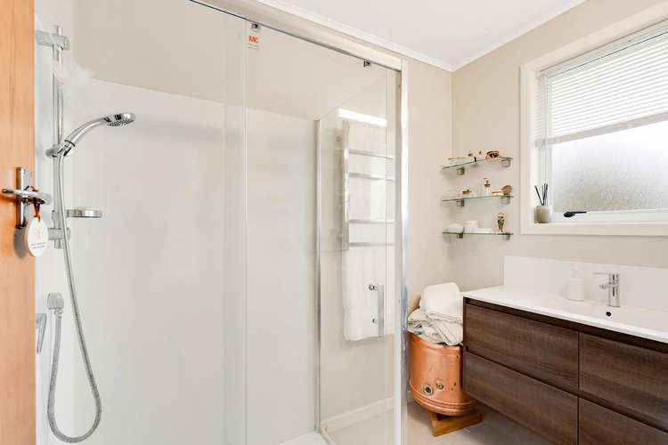 121 Russell Road Huntly_13