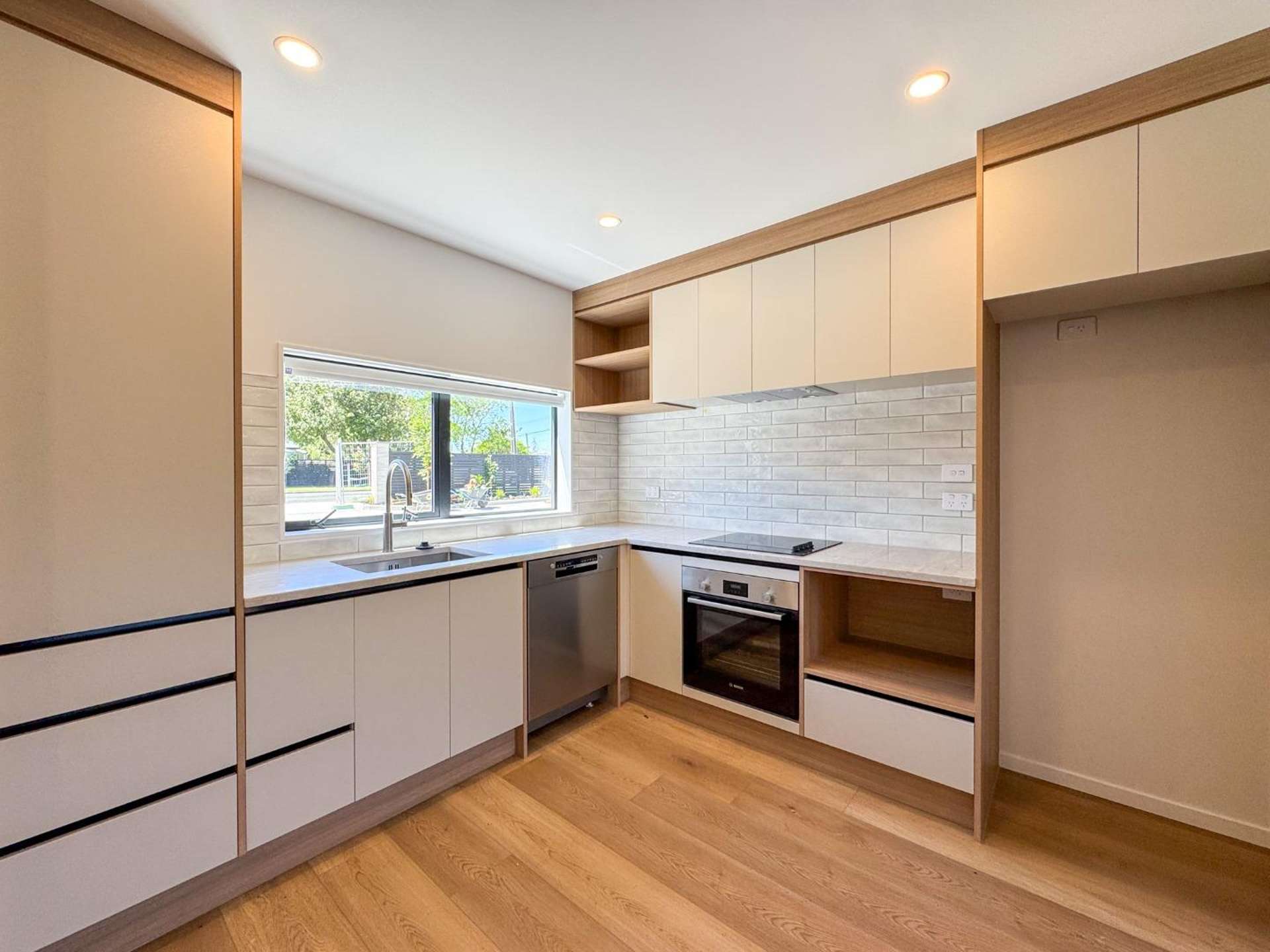 19B House Avenue 1712_0