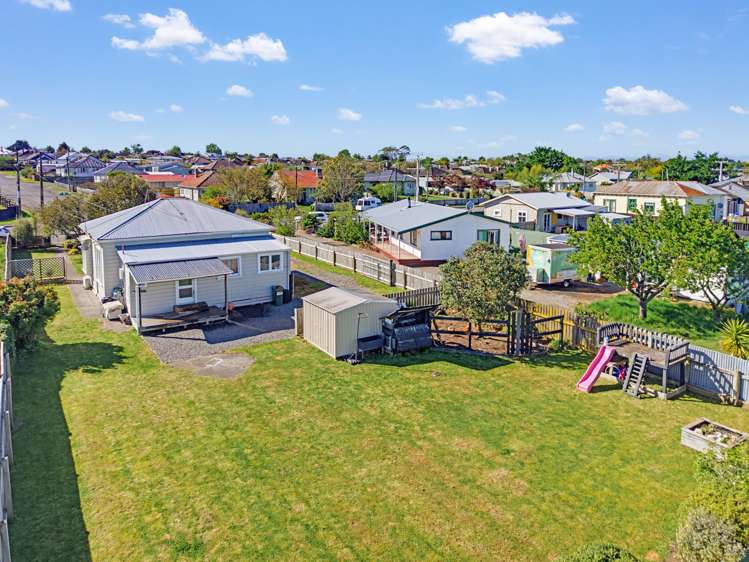 78 Racecourse Road Waipukurau_28