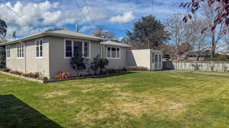 13 Hilton Road Carterton_23