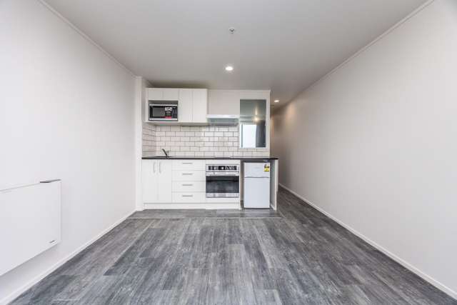 L14/72 Nelson Street Auckland Central_3