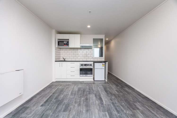 L14/72 Nelson Street Auckland Central_3