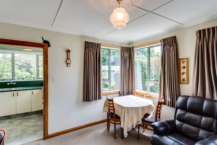 934 Oliphant Road Raureka_7