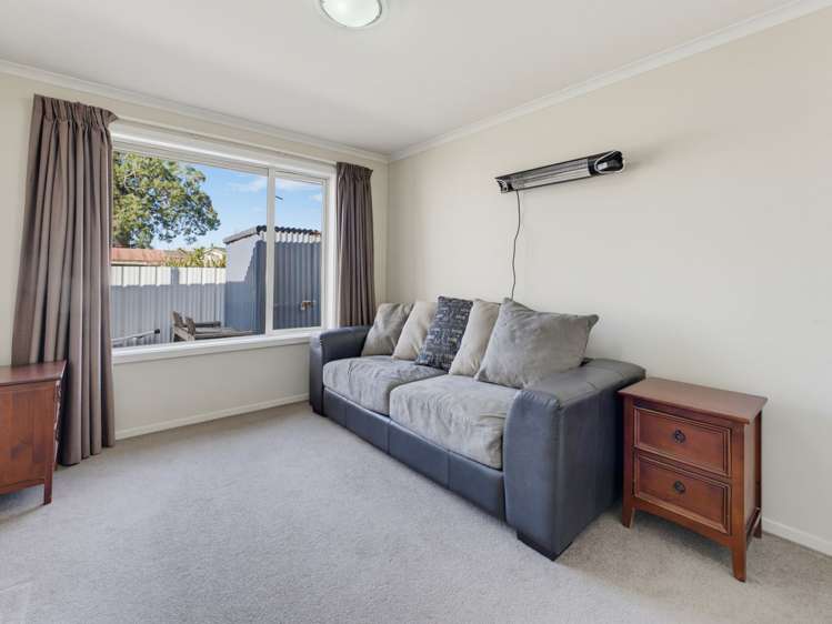 2 Redwood Street Temuka_16