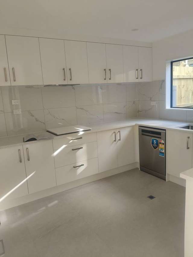 4 Backhurst Grove Massey_1