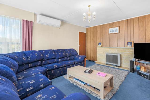 34 Enfield Street Wainuiomata_3