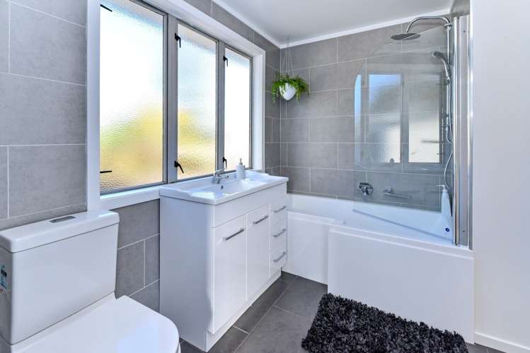 160 Coxhead Road Wattle Downs_13