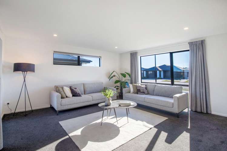 8 Edgar Way Rolleston_5
