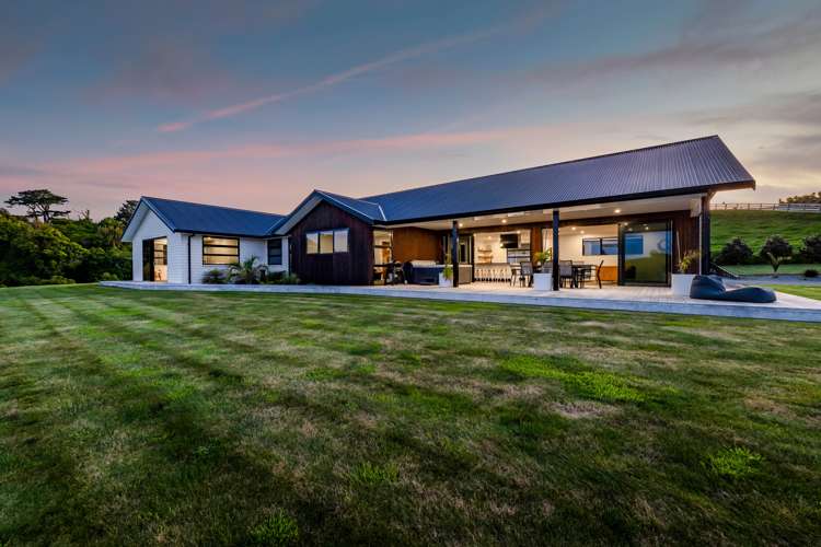 489 Smart Road Hillsborough_3