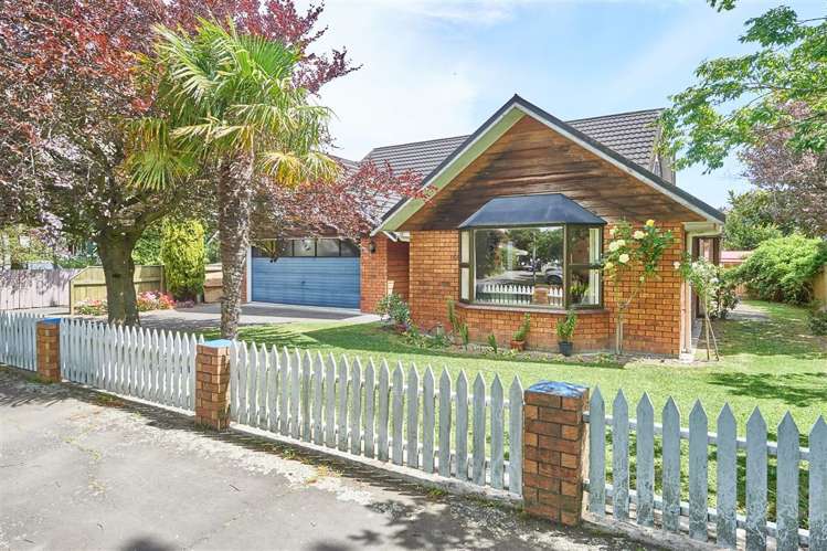 32 Langston Avenue_0