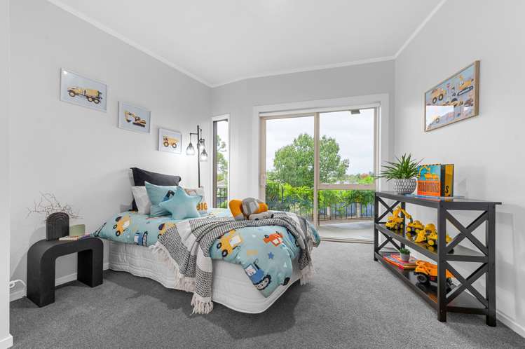 48 Edinburgh Road Hillcrest_20