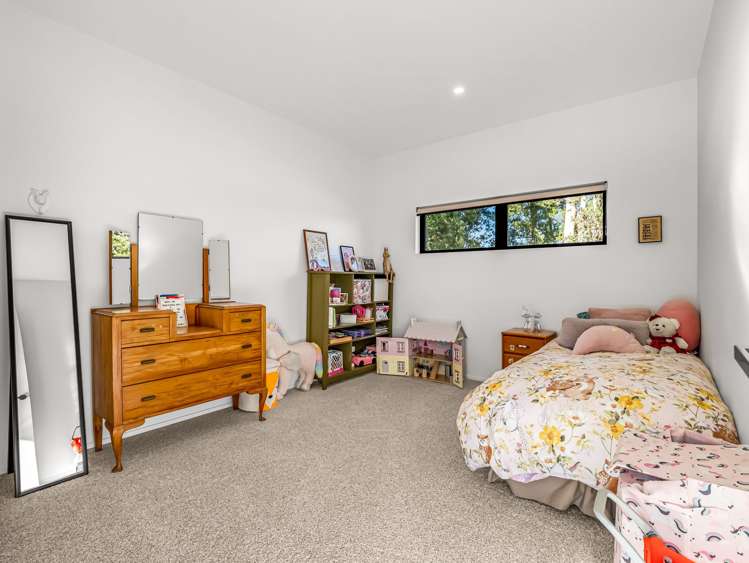 162 Livingstone Road Ngahinapouri_14