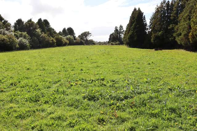 970 Pembroke Road West Stratford West_1