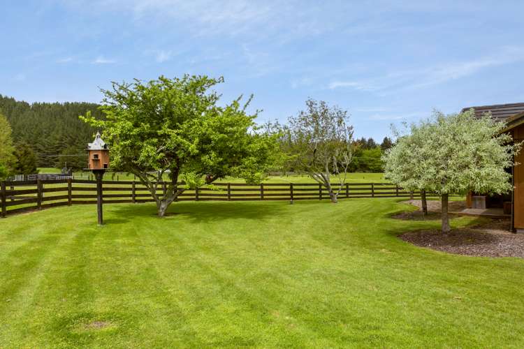 7 Hurunui Lane Kinloch_11