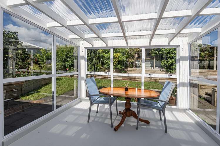 8B Lockesley Place Onerahi_2